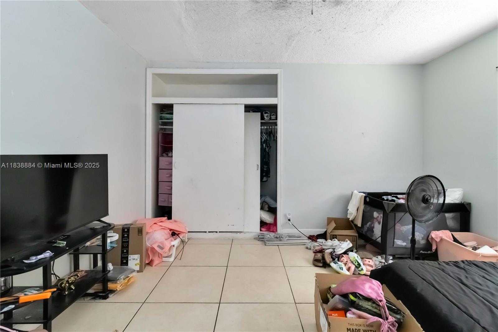 Small Image of 1427 NORTH WEST 8TH AVE, Fort Lauderdale Number 14