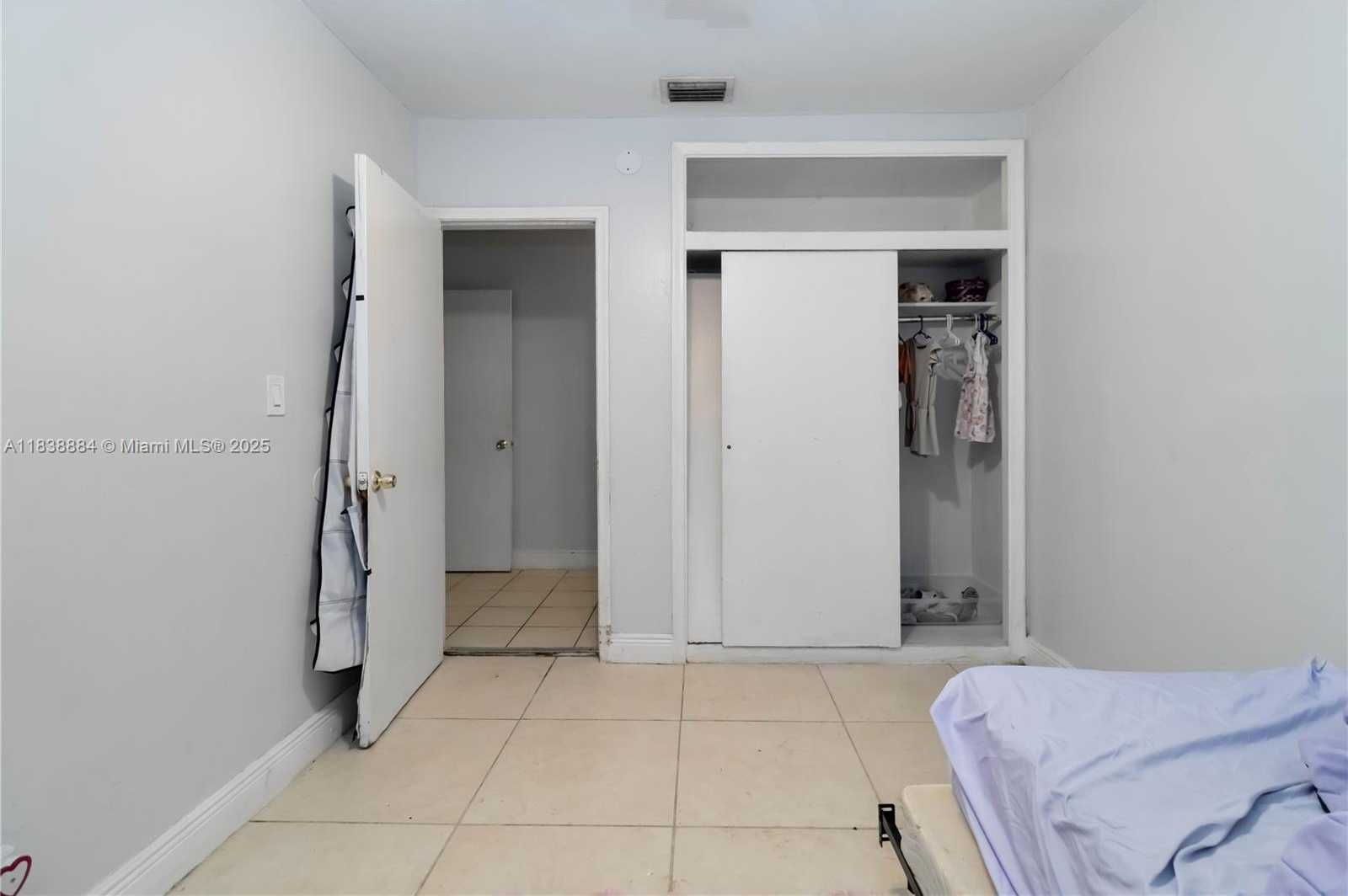 Small Image of 1427 NORTH WEST 8TH AVE, Fort Lauderdale Number 26
