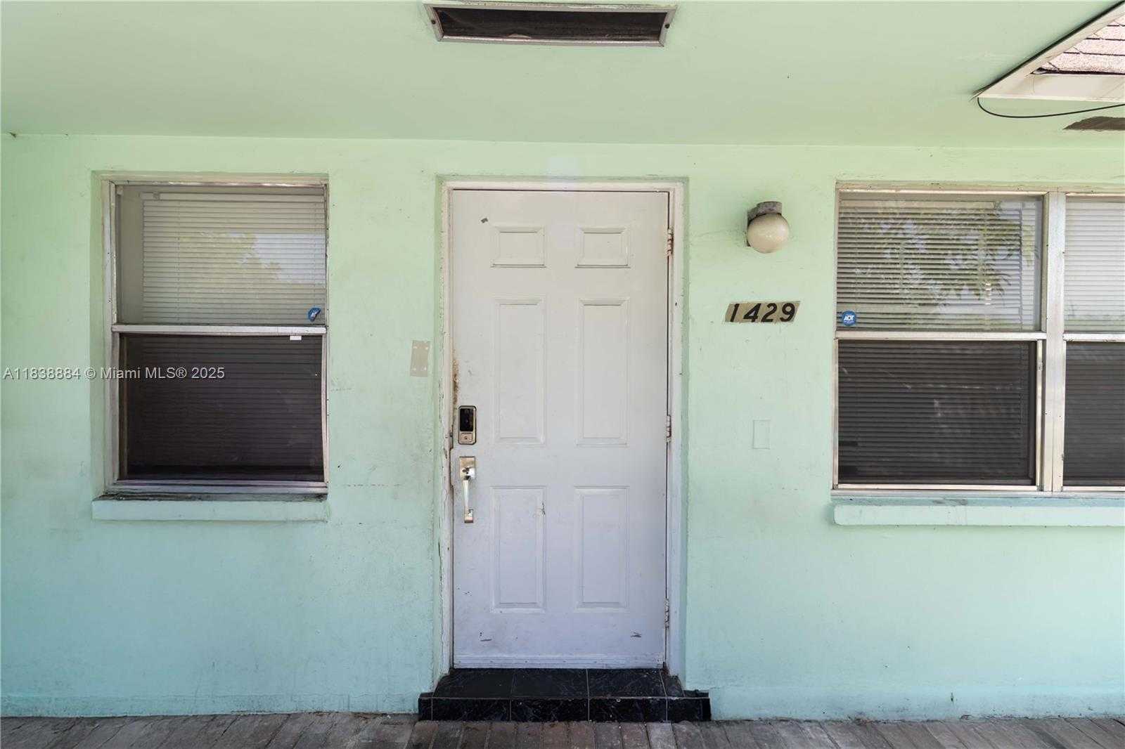 Small Image of 1427 NORTH WEST 8TH AVE, Fort Lauderdale Number 3