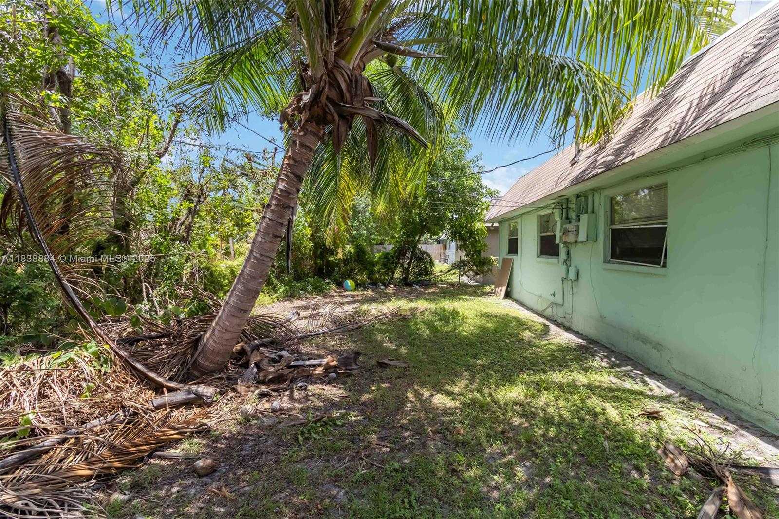 Small Image of 1427 NORTH WEST 8TH AVE, Fort Lauderdale Number 30