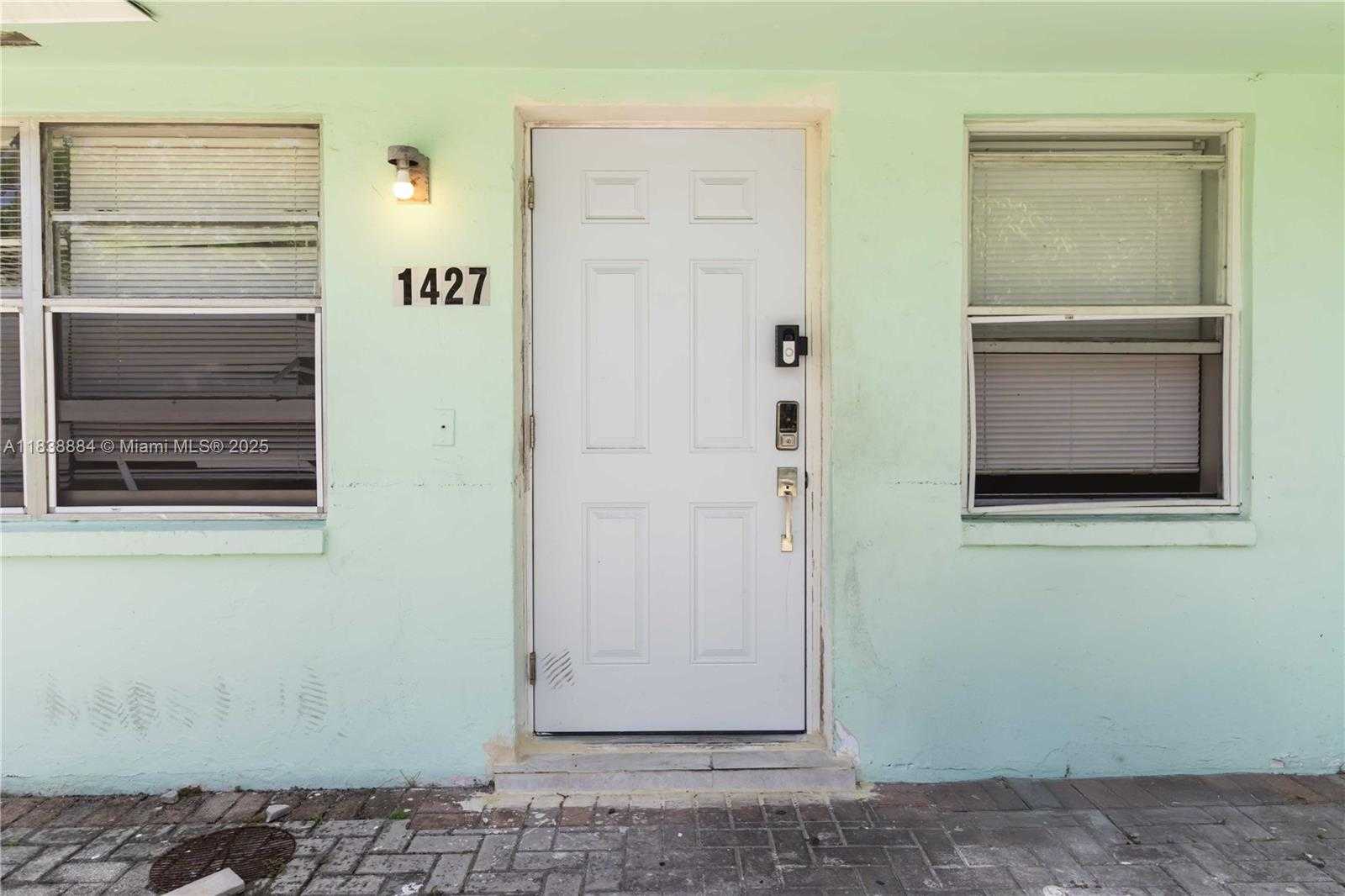 Small Image of 1427 NORTH WEST 8TH AVE, Fort Lauderdale Number 5
