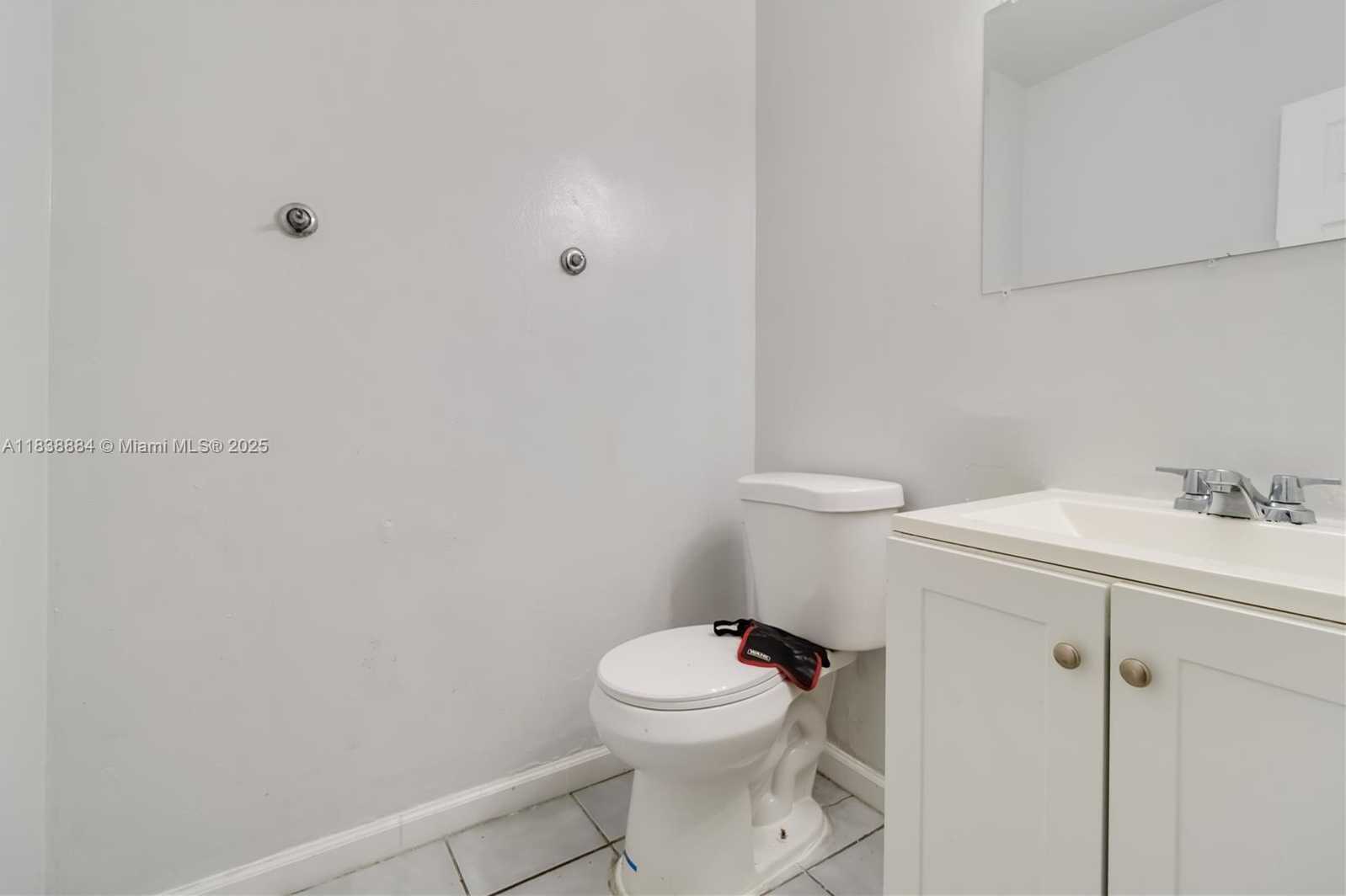 Small Image of 1427 NORTH WEST 8TH AVE, Fort Lauderdale Number 53
