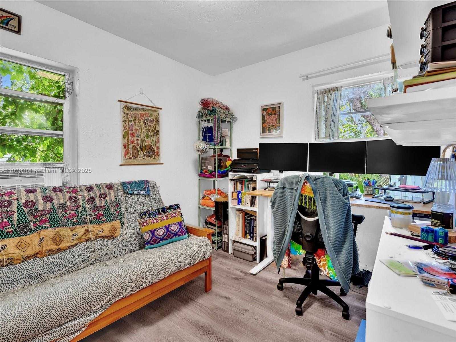 Small Image of 3210 EAST ELIZABETH ST, Miami Number 8
