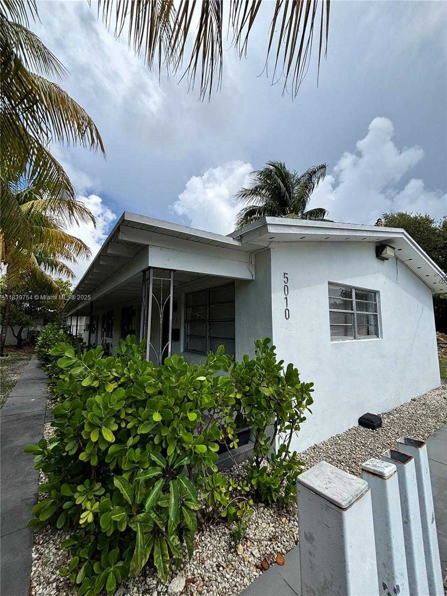 Small Image of 5010 NORTH WEST 2ND AVE, Miami Number 2