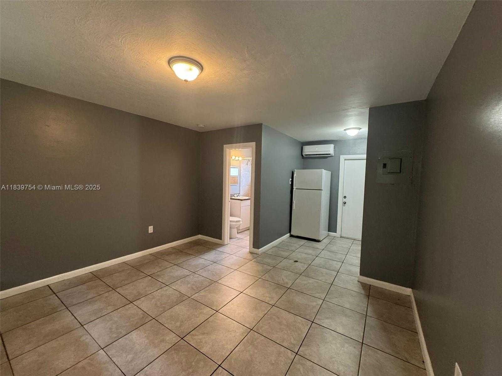 Small Image of 5010 NORTH WEST 2ND AVE, Miami Number 4