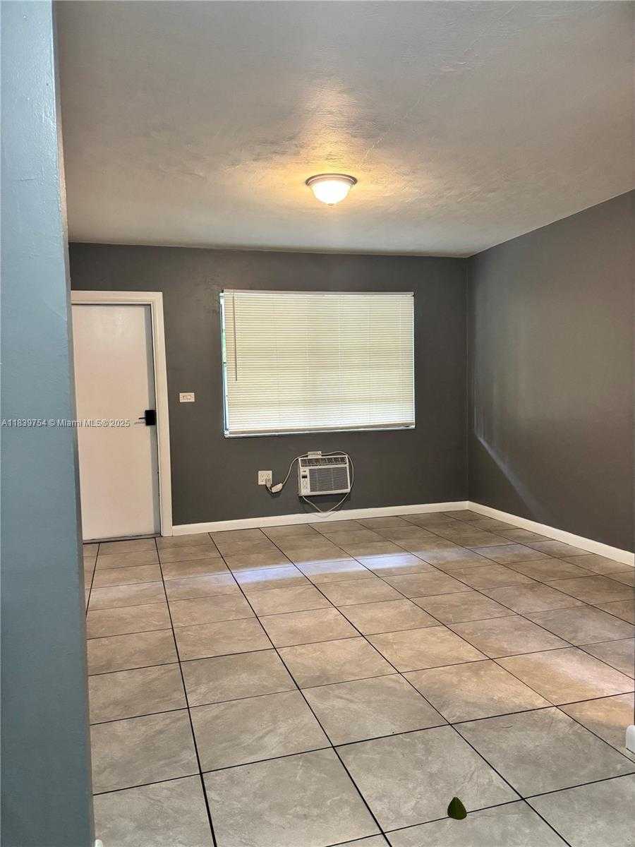 Small Image of 5010 NORTH WEST 2ND AVE, Miami Number 5