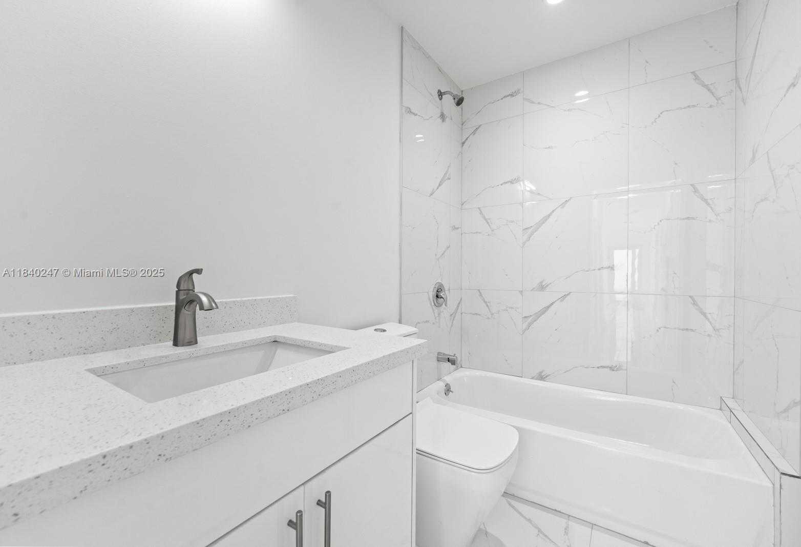 Small Image of 231 NORTH WEST 3RD AVE #2, Florida City Number 17