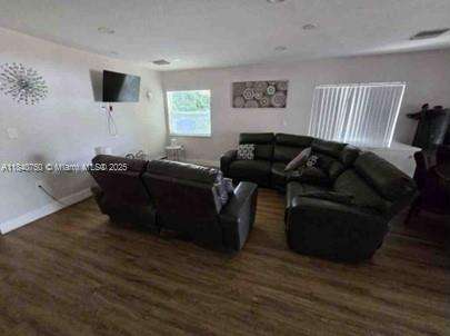 Small Image of 345 NORTH WEST 49TH ST #6, Miami Number 8