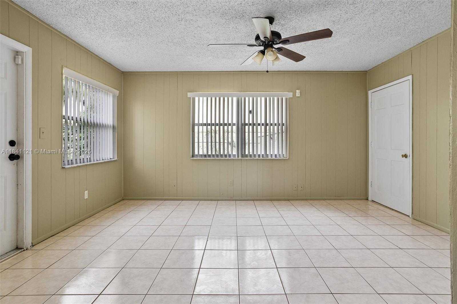 Small Image of 1630 NORTH WEST 52ND AVE, Lauderhill Number 10