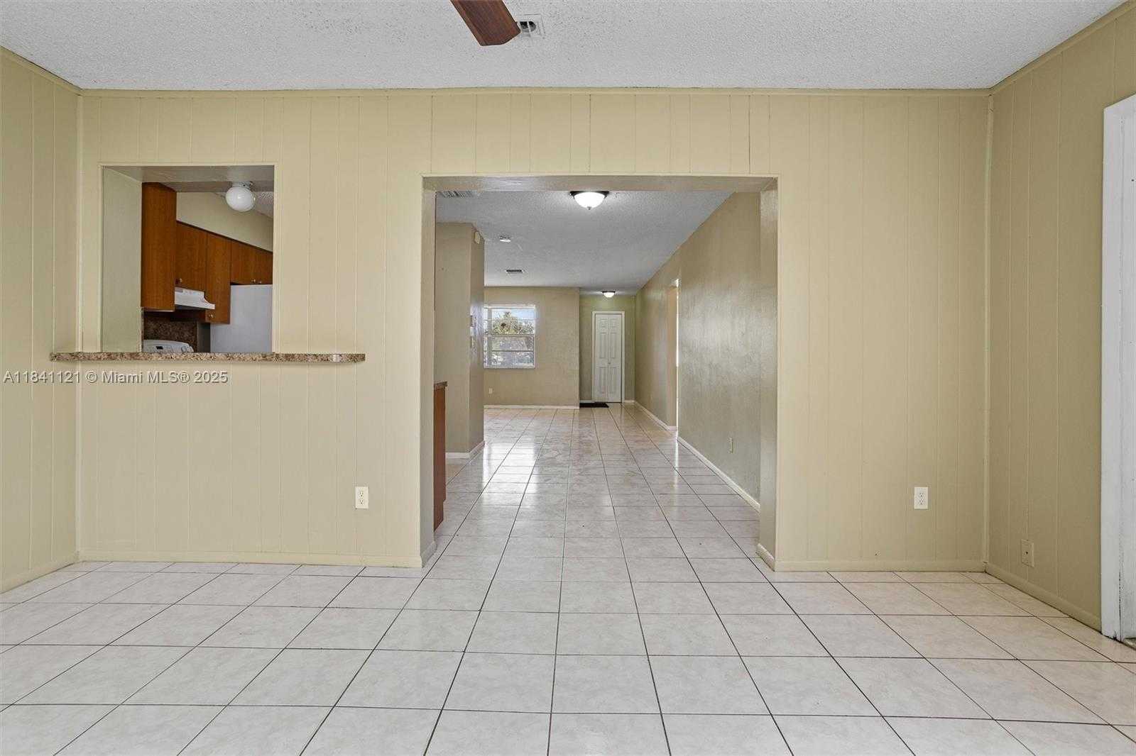 Small Image of 1630 NORTH WEST 52ND AVE, Lauderhill Number 11