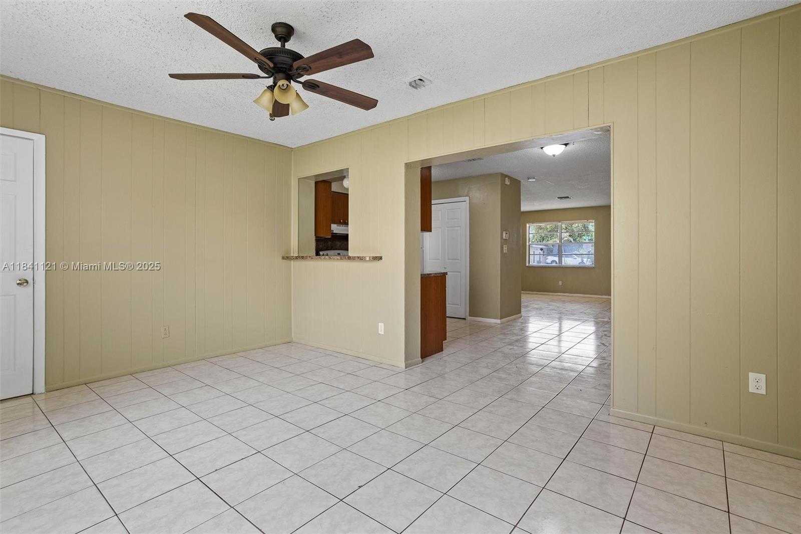 Small Image of 1630 NORTH WEST 52ND AVE, Lauderhill Number 12