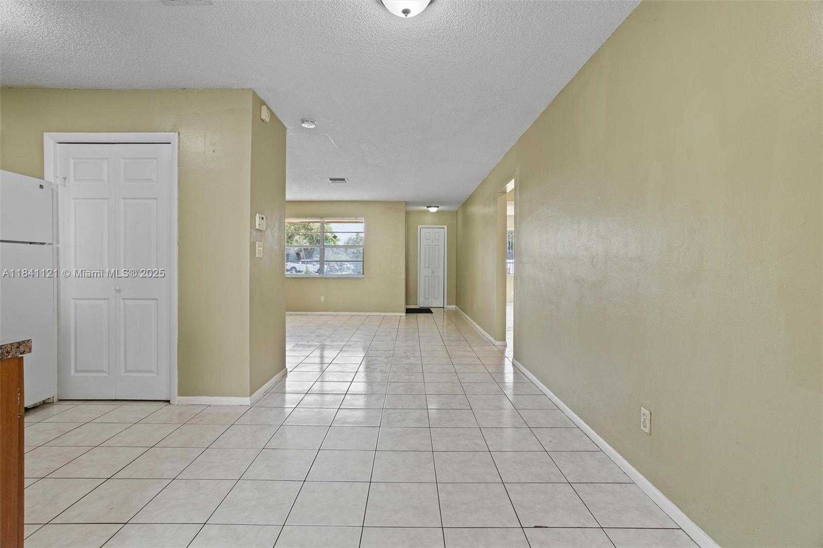 Small Image of 1630 NORTH WEST 52ND AVE, Lauderhill Number 14