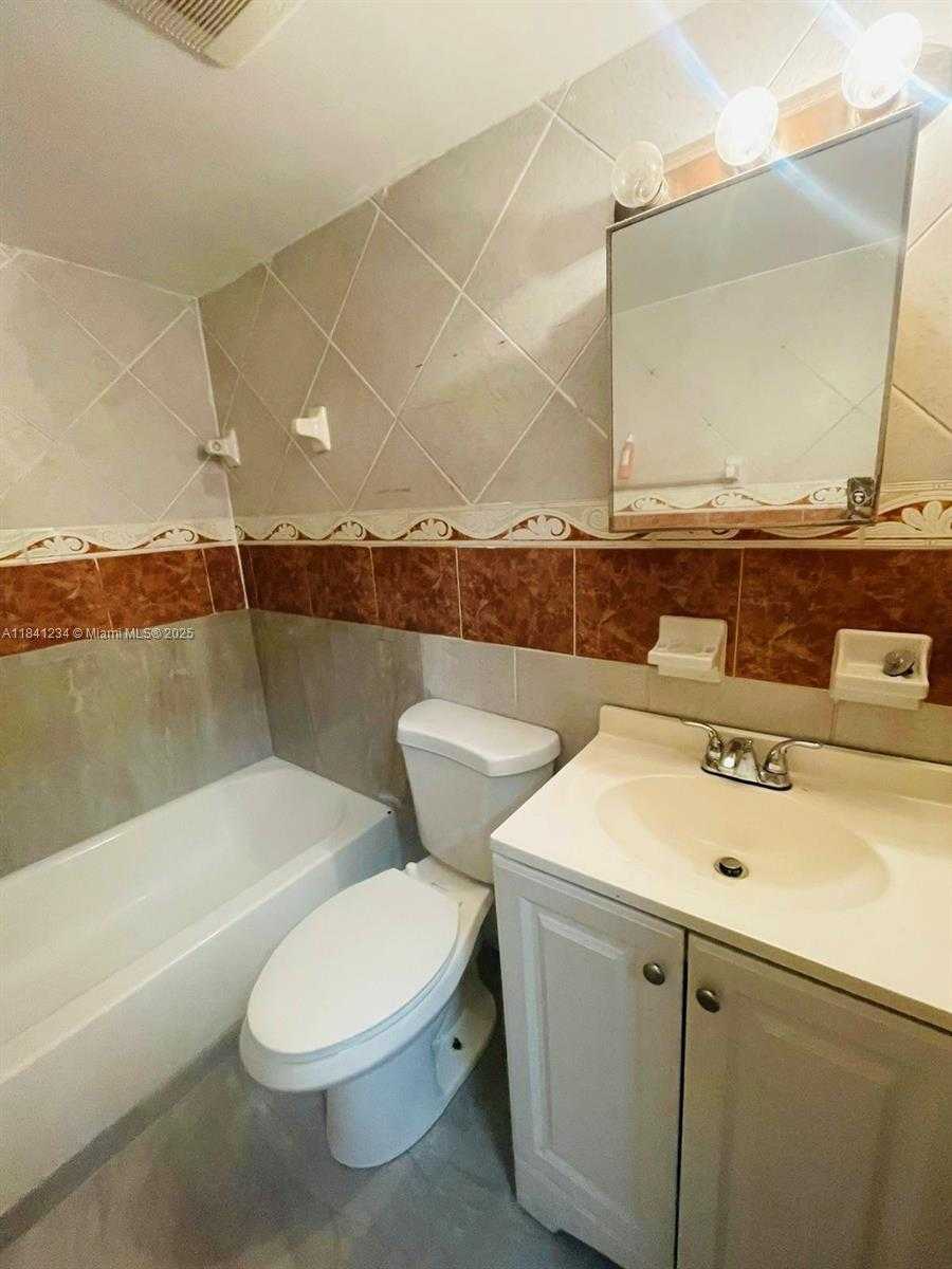 Small Image of 1238 SOUTH WEST 4TH ST #8, Miami Number 24