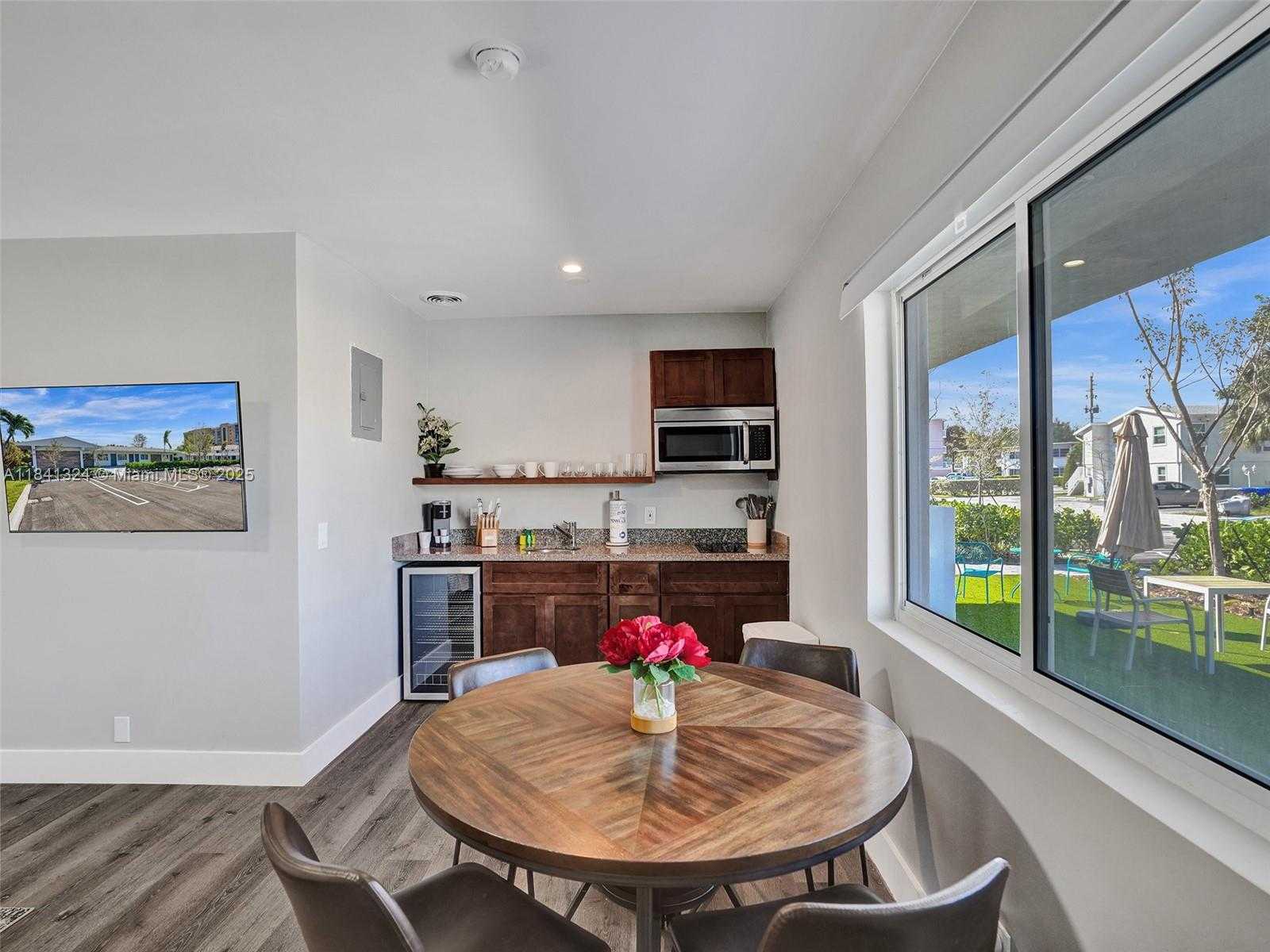 Small Image of 3204 NORTH EAST 9TH ST, Pompano Beach Number 16