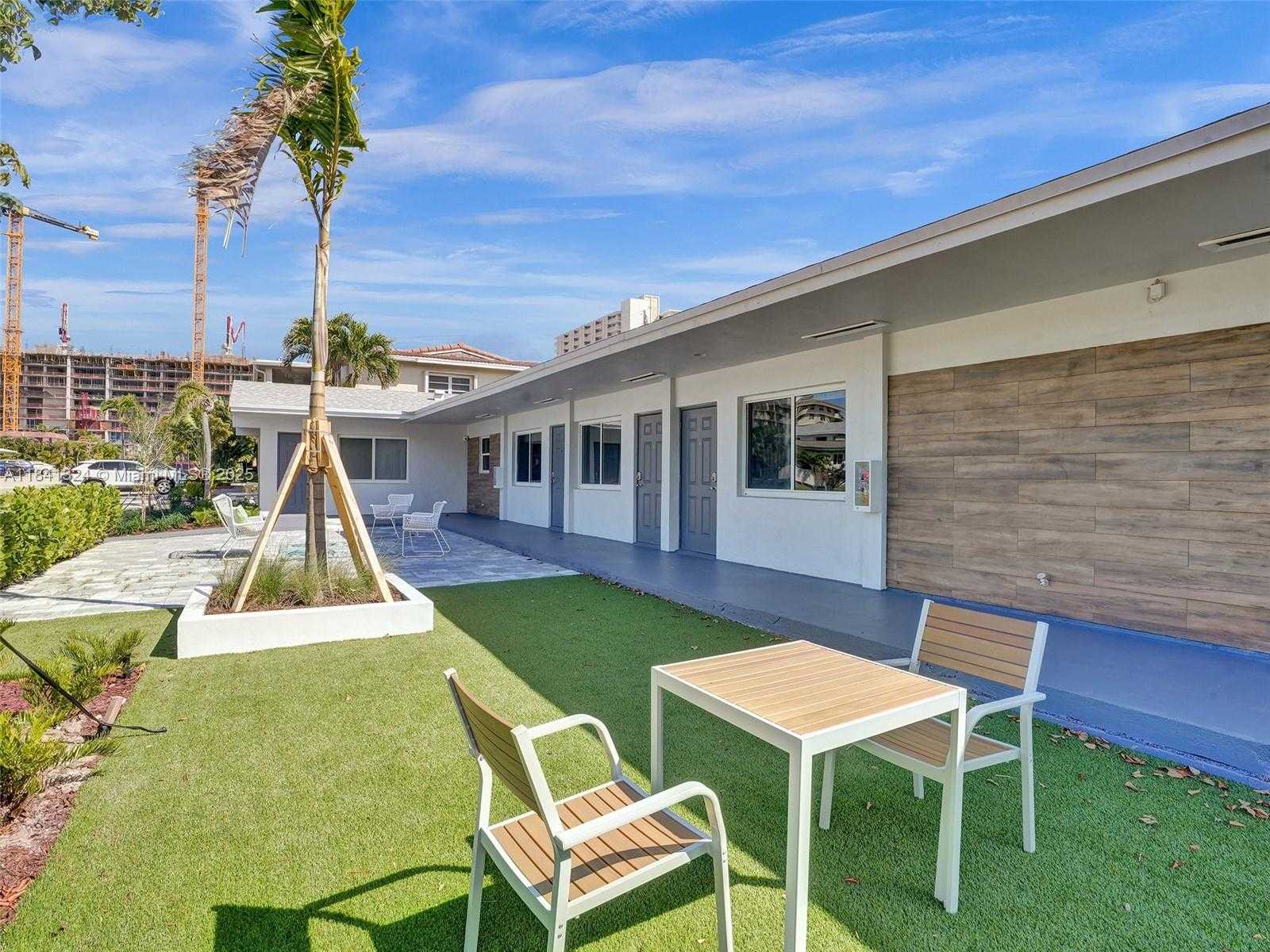 Small Image of 3204 NORTH EAST 9TH ST, Pompano Beach Number 20