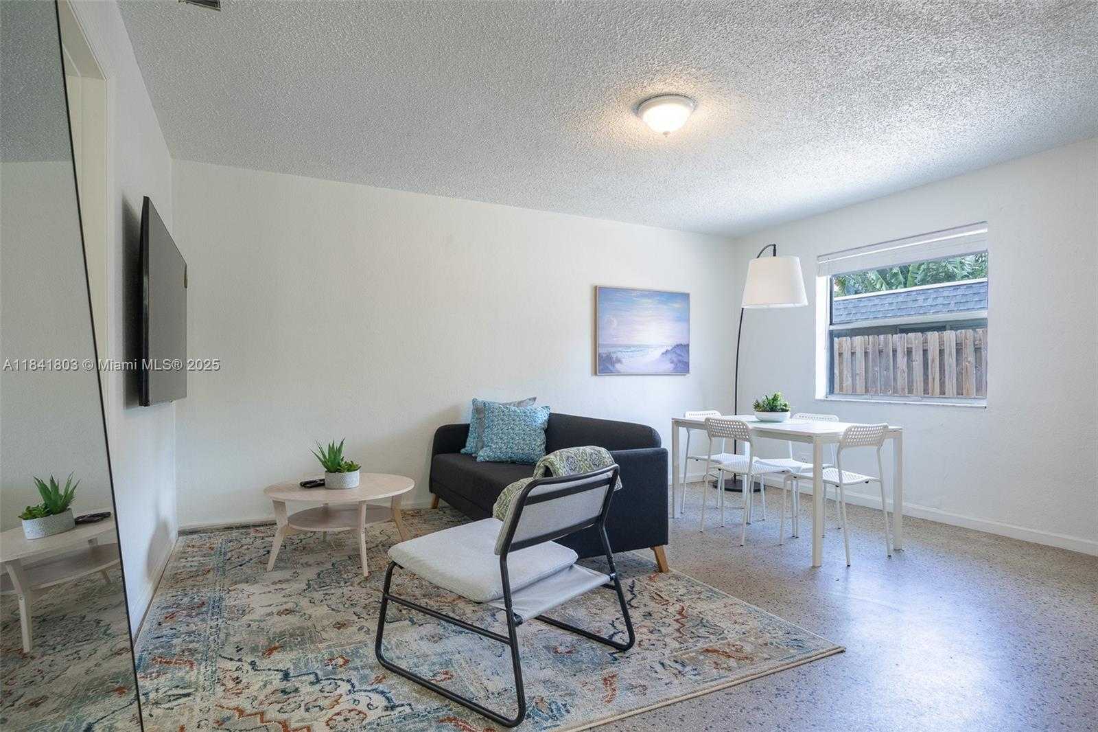 Small Image of 605 SOUTH WEST 14TH TER #4, Fort Lauderdale Number 23