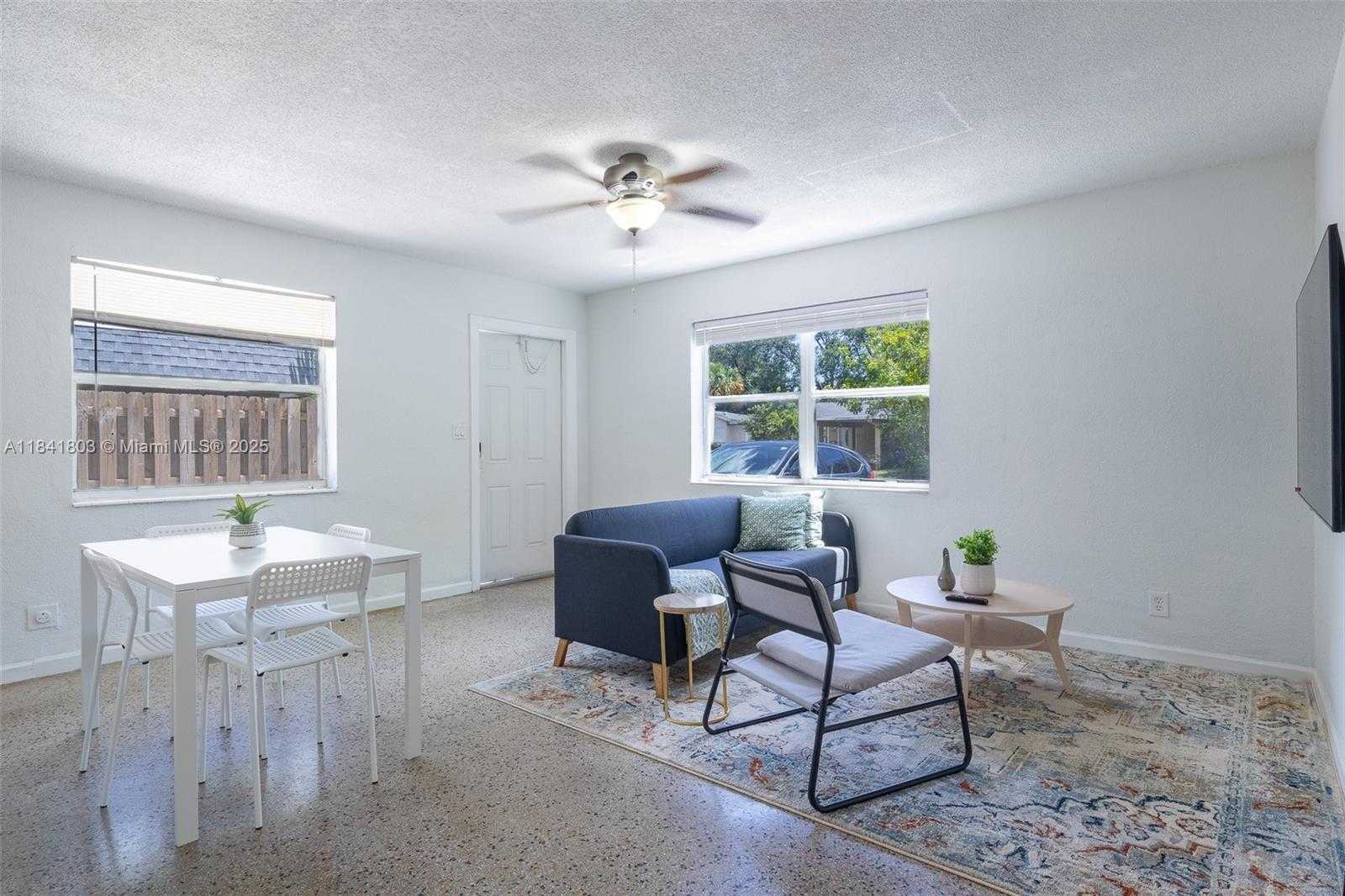 Small Image of 605 SOUTH WEST 14TH TER #4, Fort Lauderdale Number 6