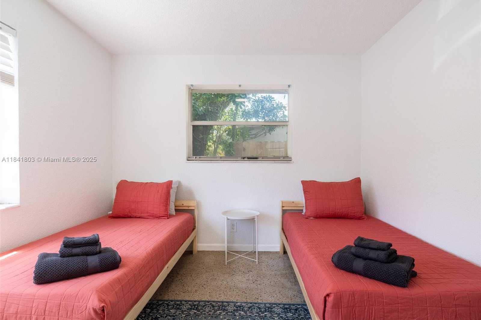 Small Image of 605 SOUTH WEST 14TH TER #4, Fort Lauderdale Number 9