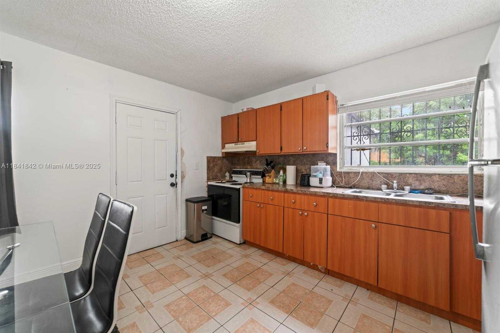 Small Image of 5720 NORTH WEST 3RD AVE, Miami Number 18