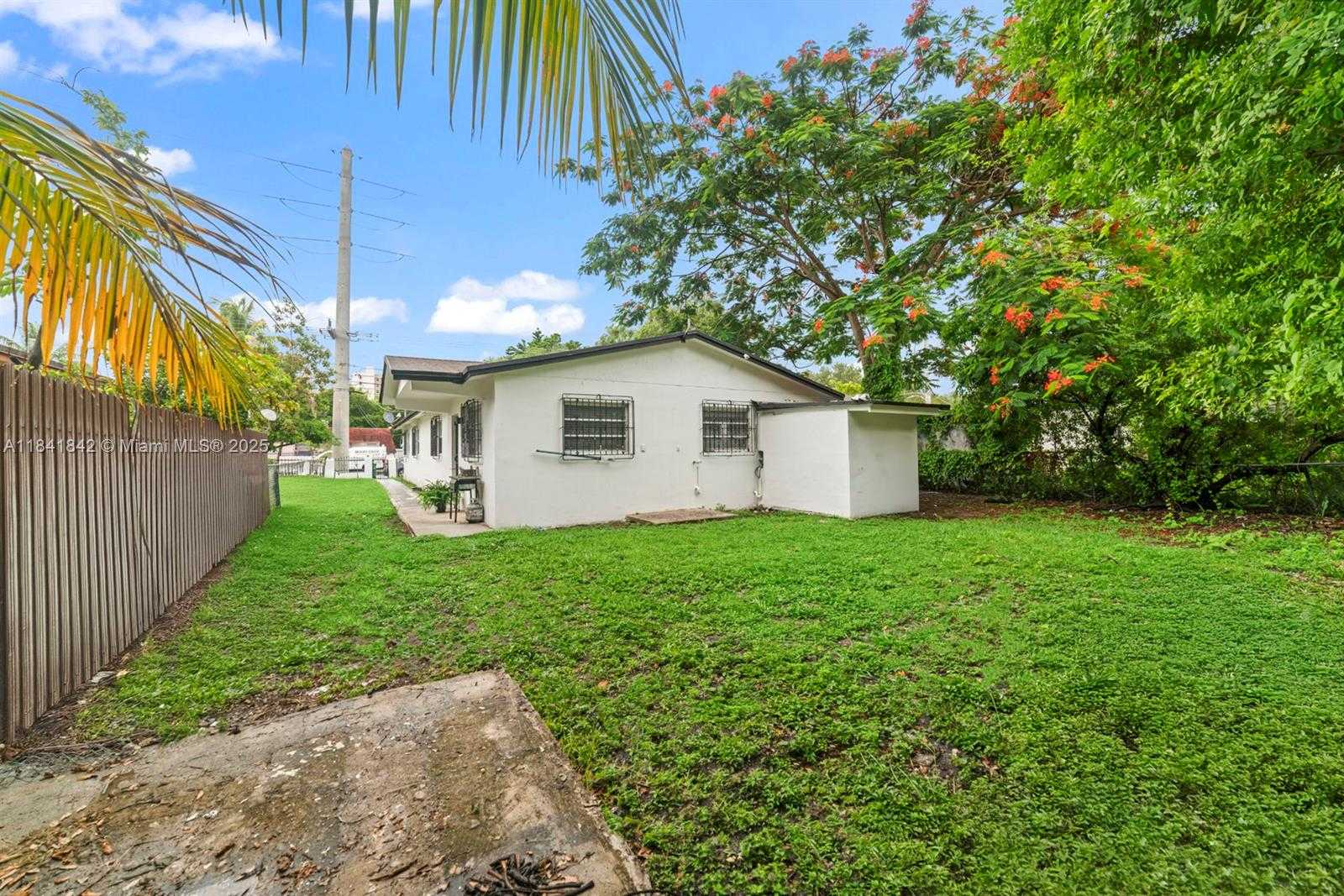Small Image of 5720 NORTH WEST 3RD AVE, Miami Number 23