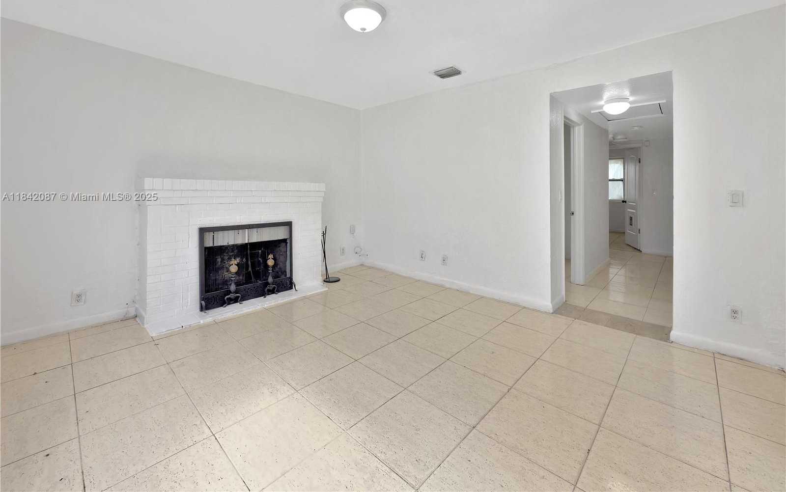 Small Image of 7770 NORTH WEST 9TH AVE, Miami Number 10