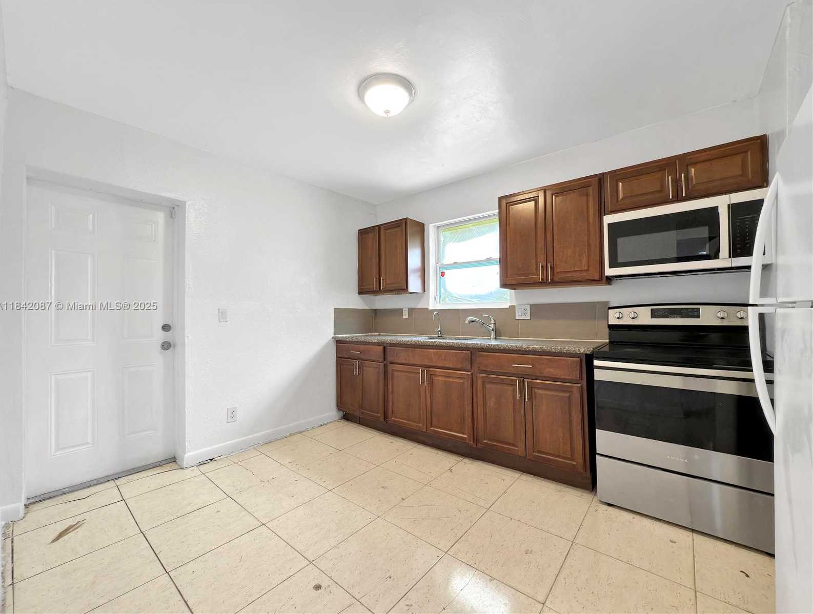 Small Image of 7770 NORTH WEST 9TH AVE, Miami Number 16
