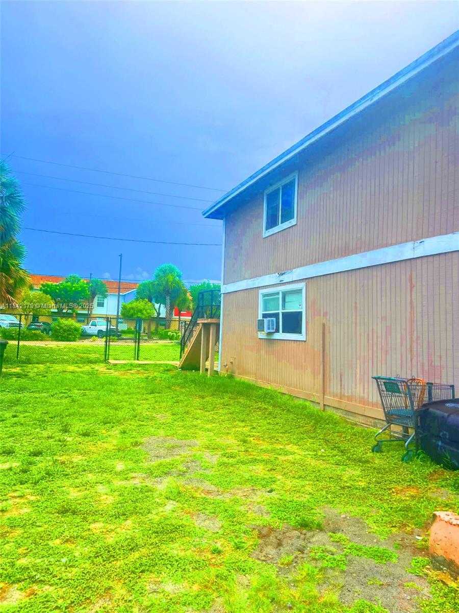 Small Image of 616 13TH ST, West Palm Beach Number 20
