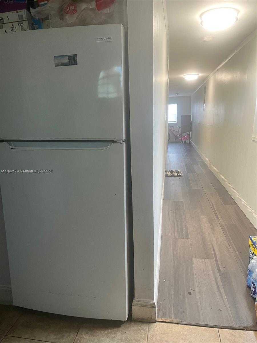 Small Image of 616 13TH ST, West Palm Beach Number 24