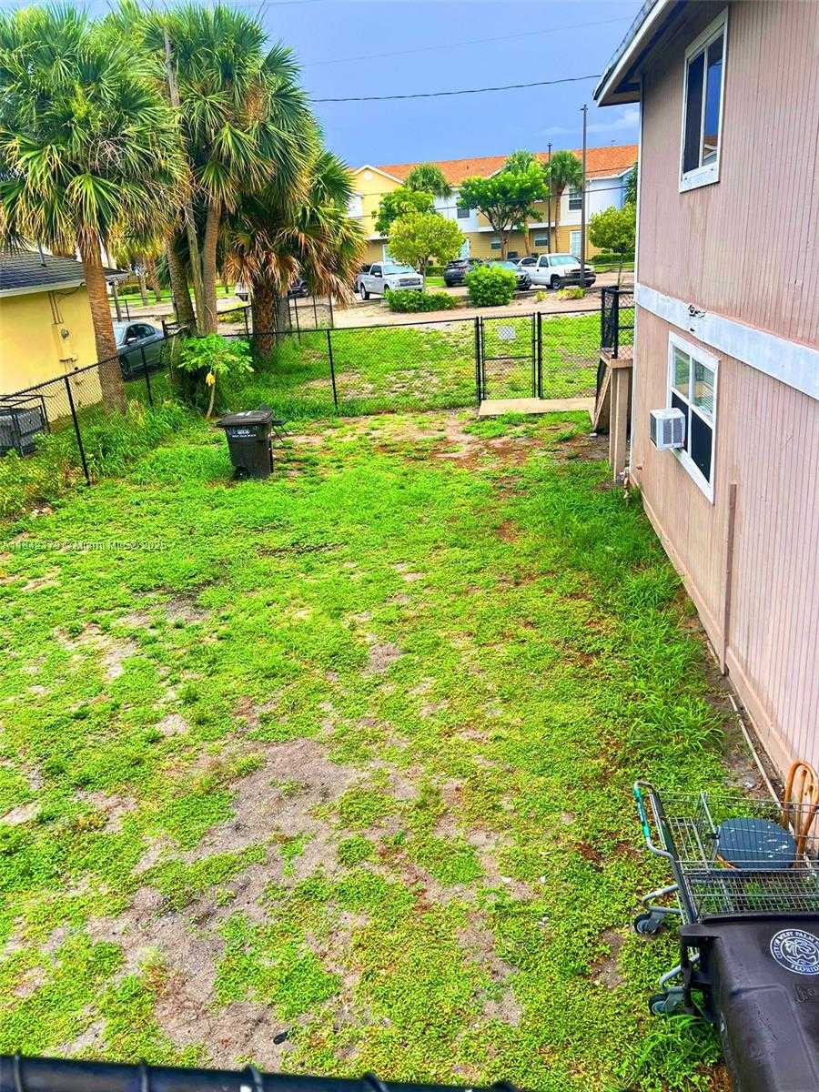 Small Image of 616 13TH ST, West Palm Beach Number 7