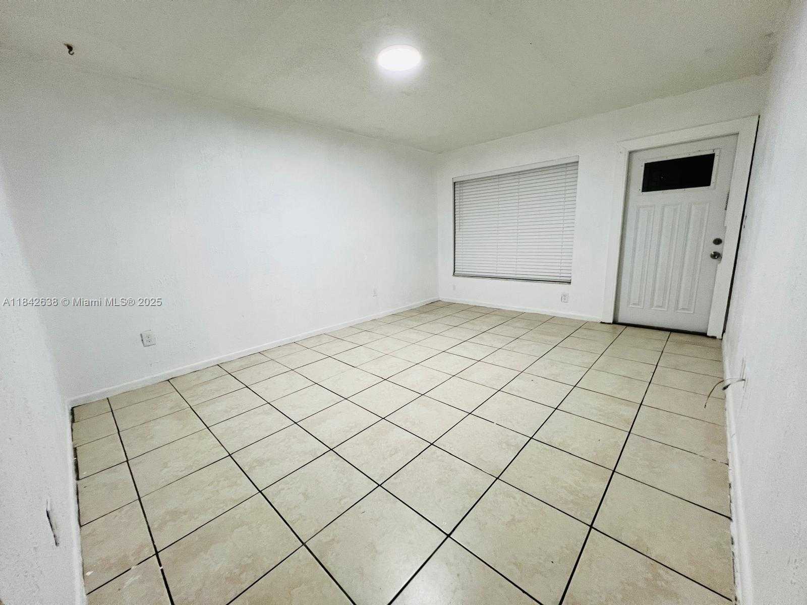 Small Image of 2019 COLMAR AVE, Sebring Number 2
