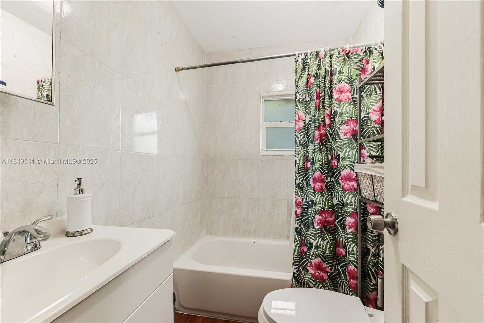 Small Image of 578 NORTH WEST 97TH ST #2, Miami Number 21