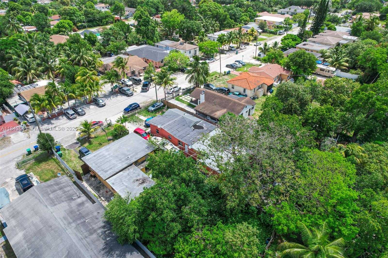 Small Image of 578 NORTH WEST 97TH ST #2, Miami Number 29