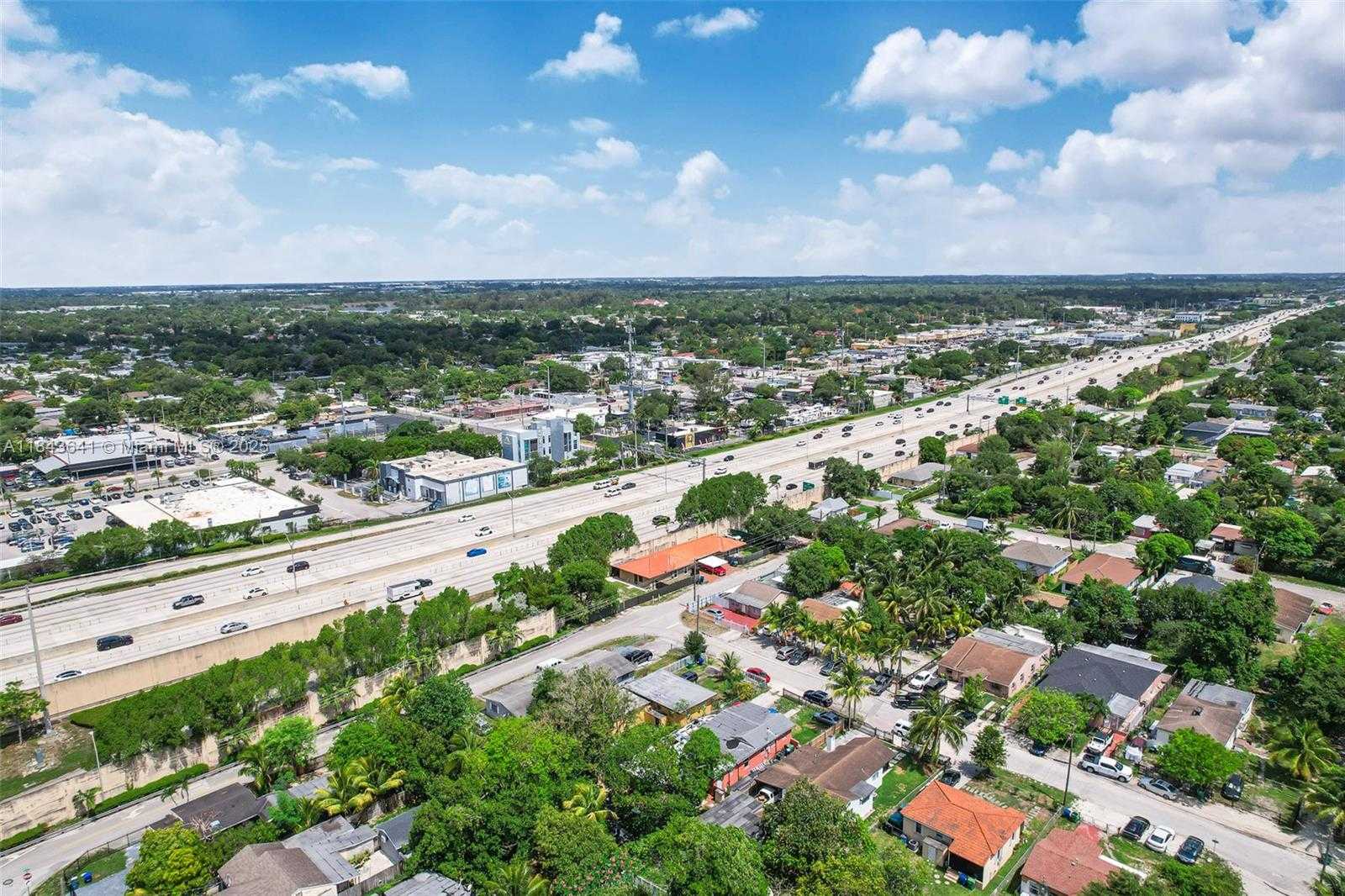 Small Image of 578 NORTH WEST 97TH ST #2, Miami Number 31