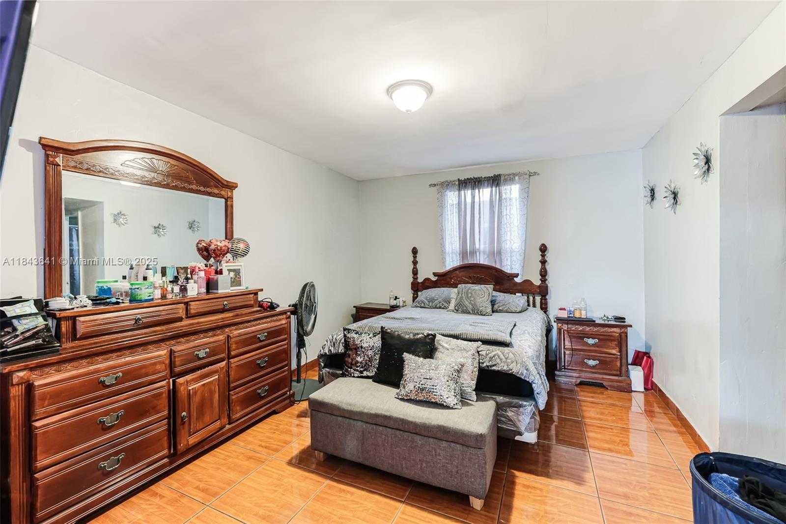 Small Image of 578 NORTH WEST 97TH ST #2, Miami Number 35