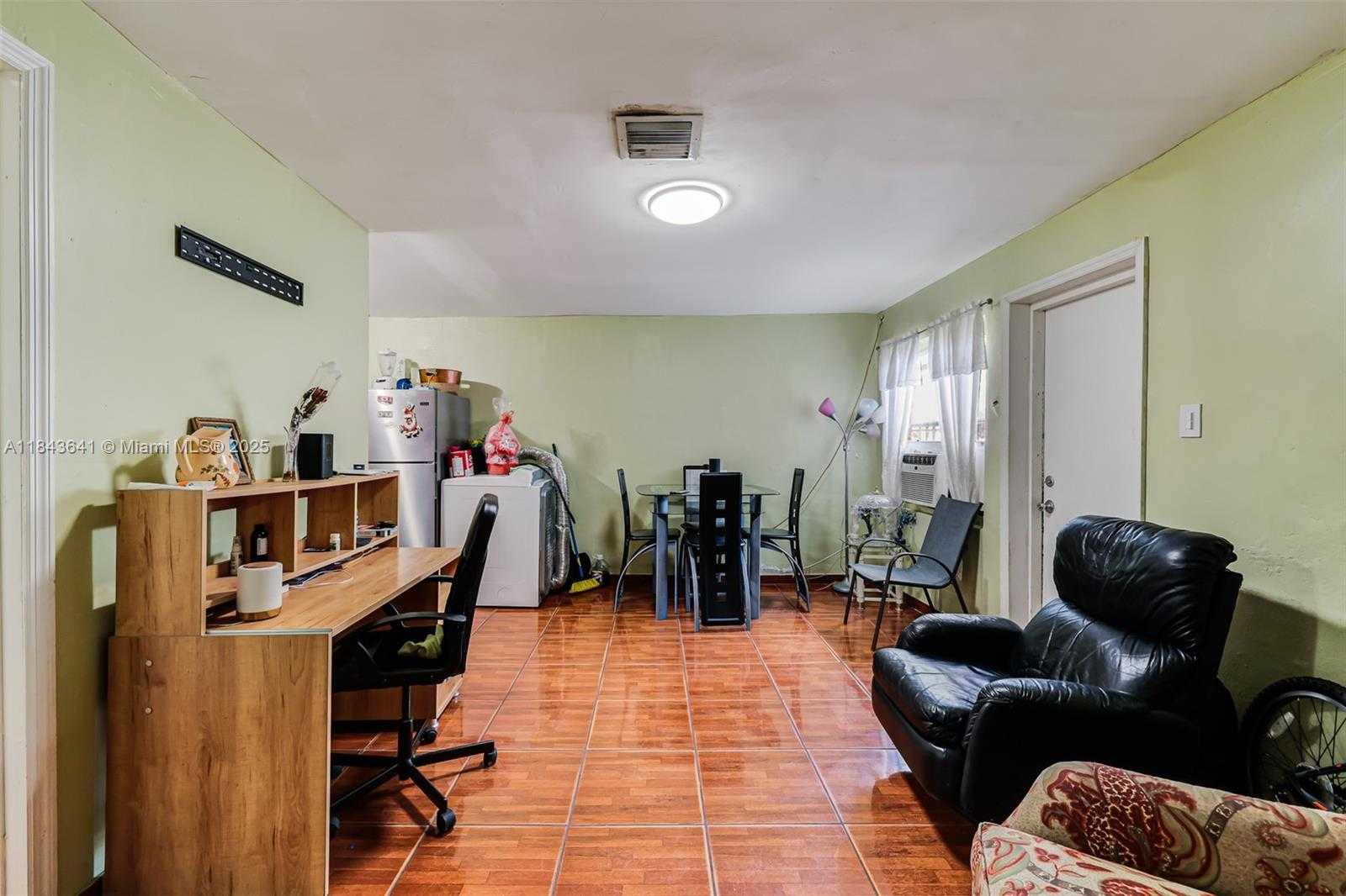 Small Image of 578 NORTH WEST 97TH ST #2, Miami Number 38