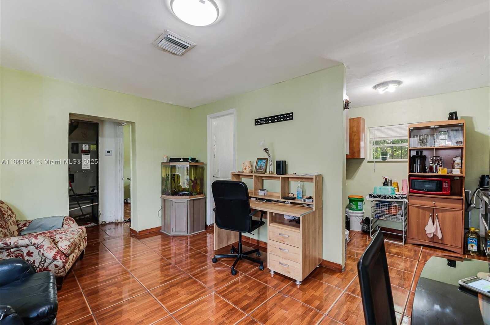 Small Image of 578 NORTH WEST 97TH ST #2, Miami Number 46