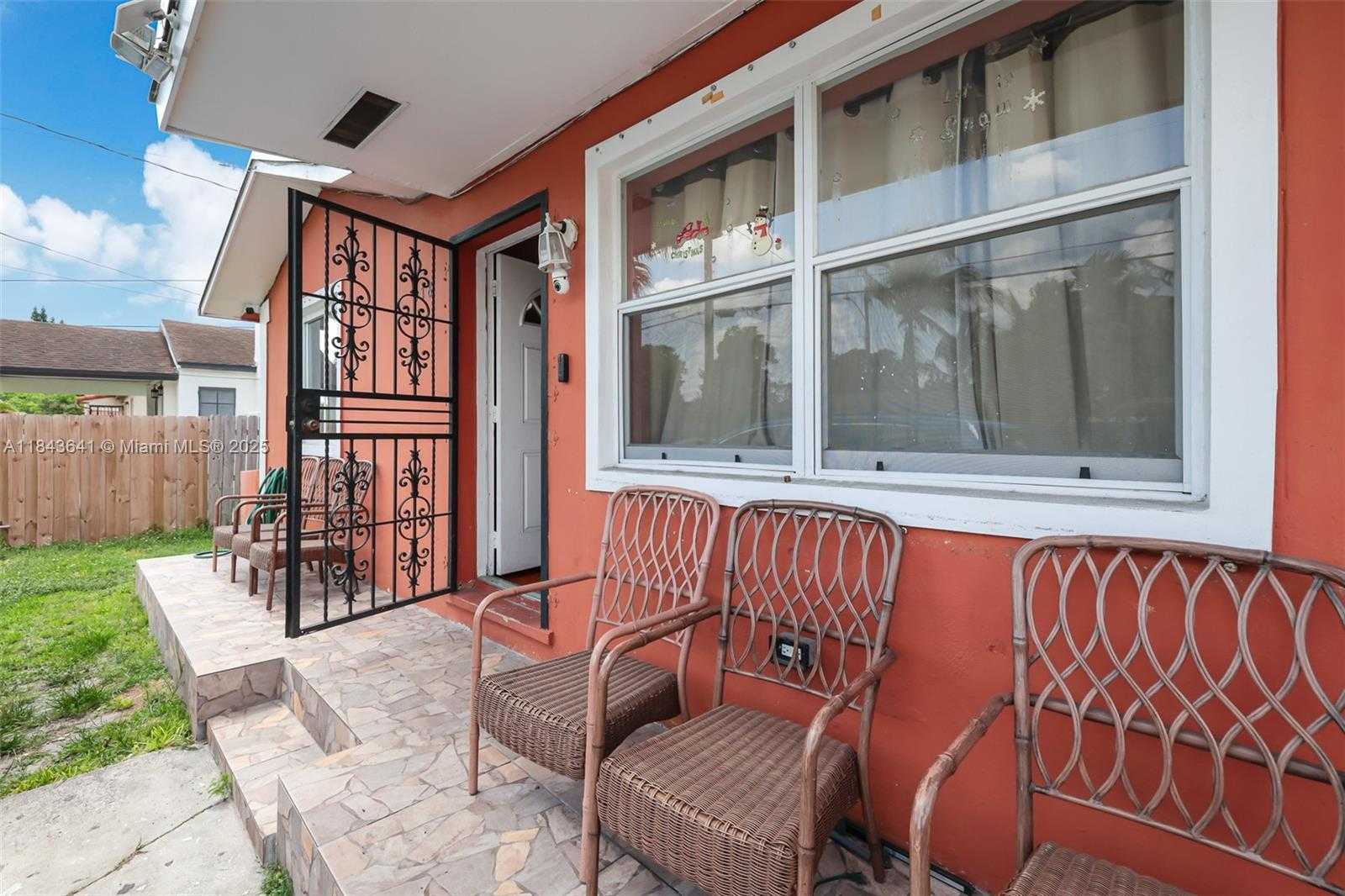 Small Image of 578 NORTH WEST 97TH ST #2, Miami Number 50