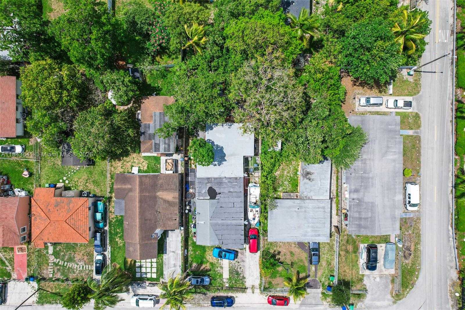 Small Image of 578 NORTH WEST 97TH ST #2, Miami Number 55