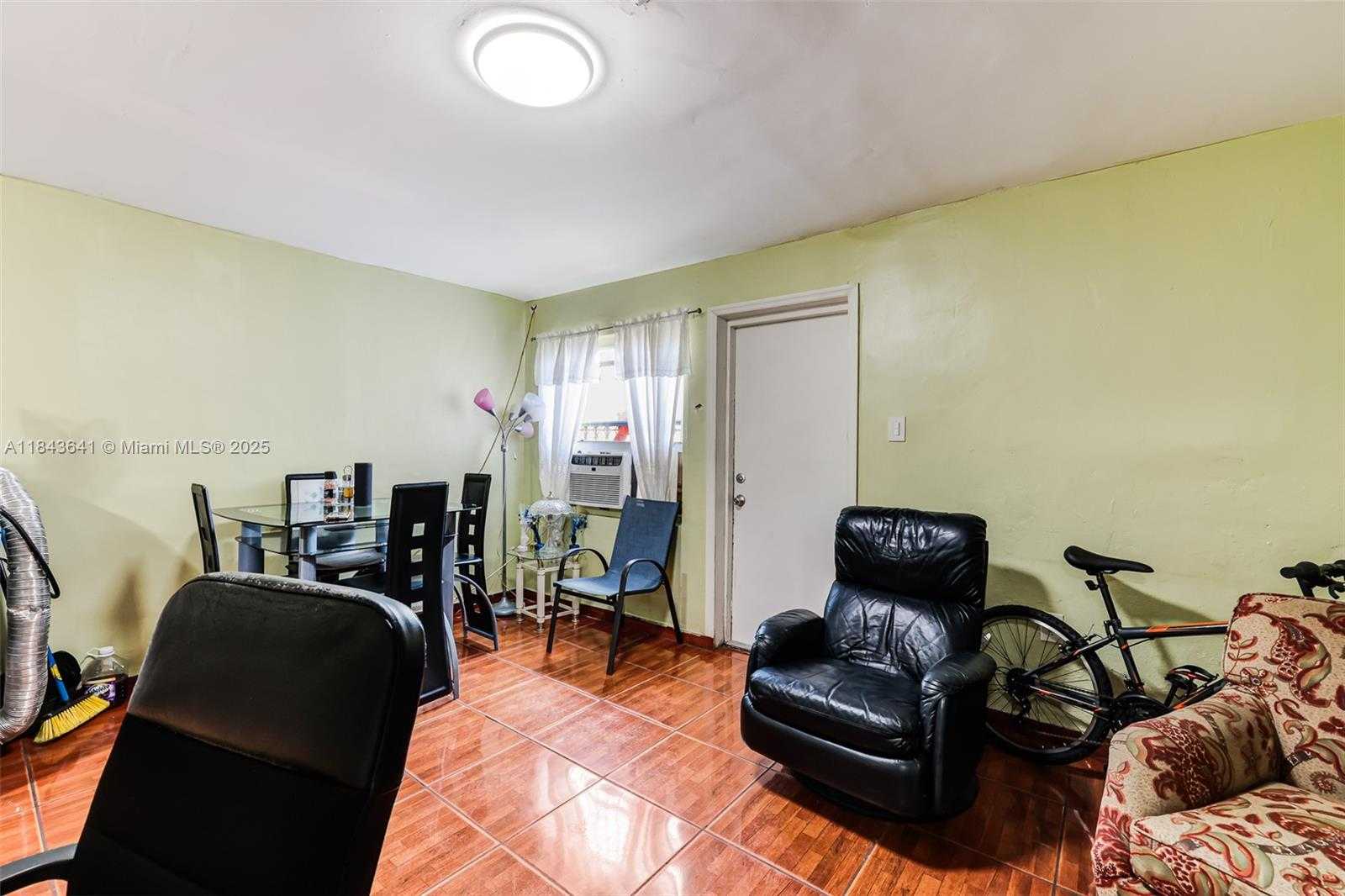 Small Image of 578 NORTH WEST 97TH ST #2, Miami Number 7