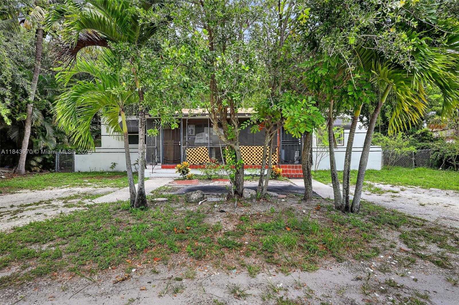 Small Image of North Miami Number 3