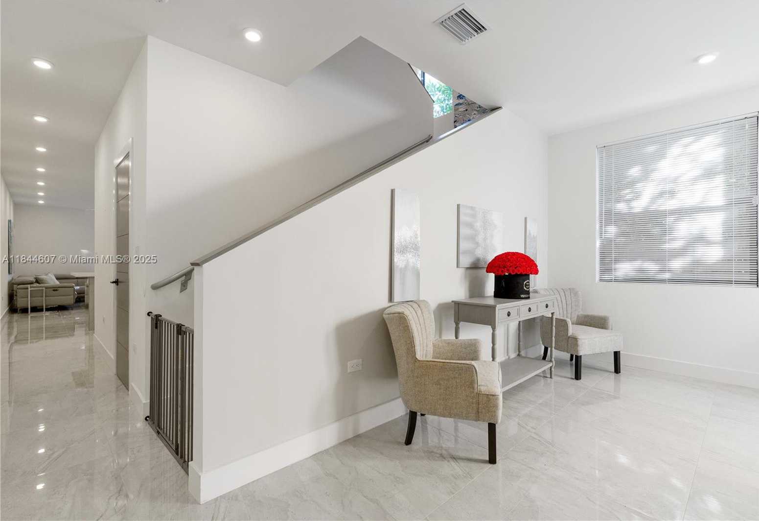 Small Image of 2887 SOUTH WEST 33RD AVE #2, Miami Number 10