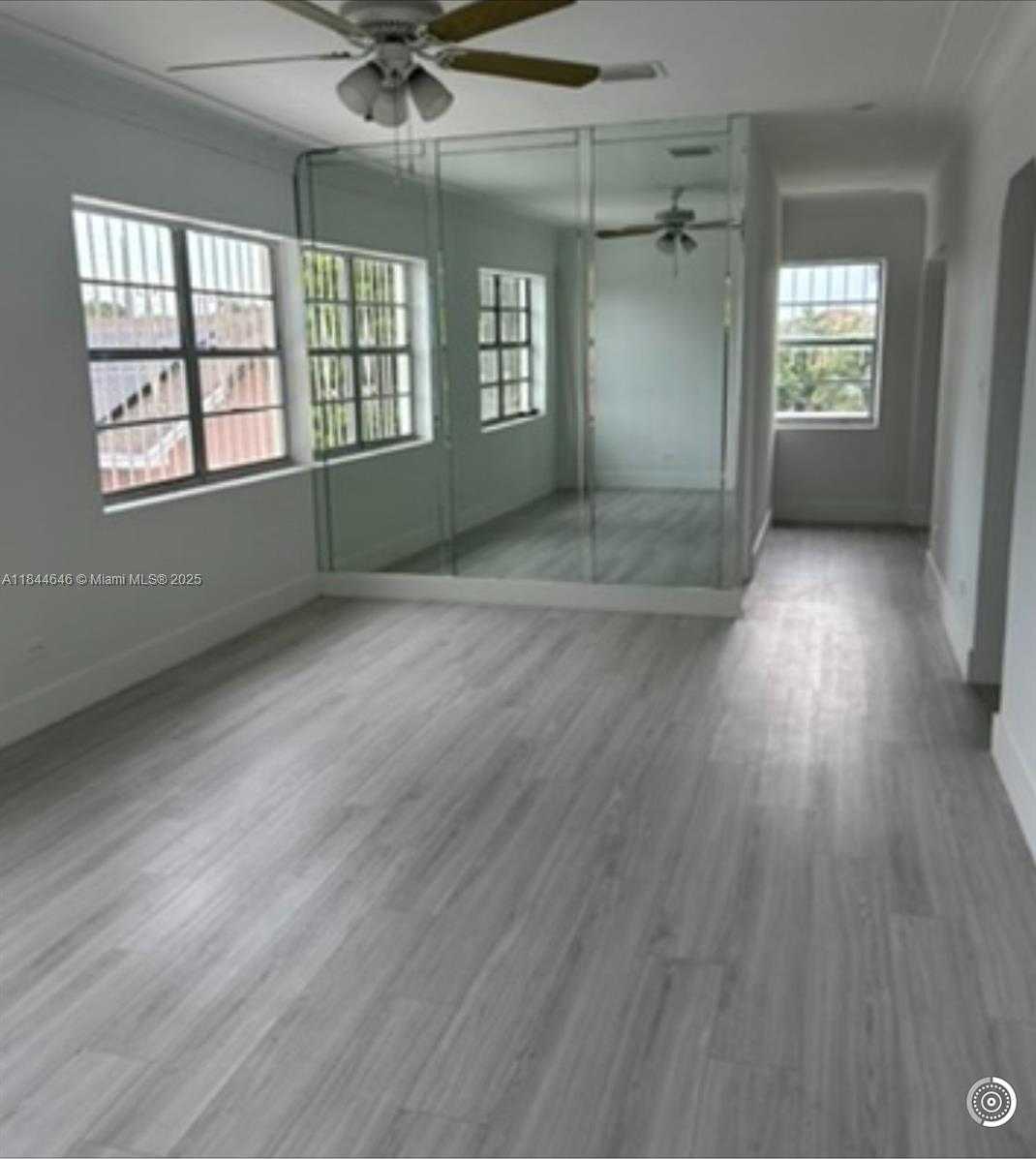 Small Image of 2215 NORTH WEST 33RD ST, Miami Number 16