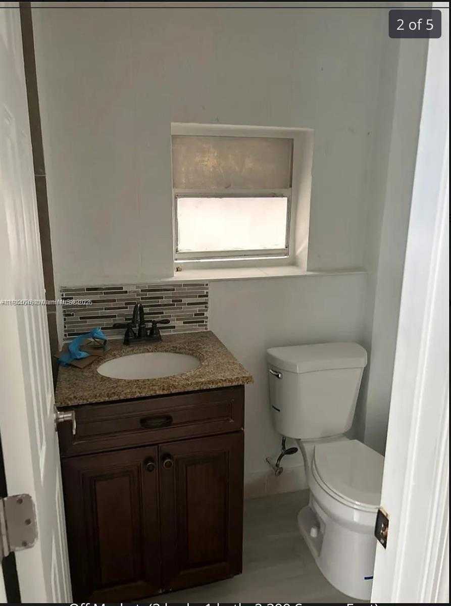 Small Image of 2215 NORTH WEST 33RD ST, Miami Number 7