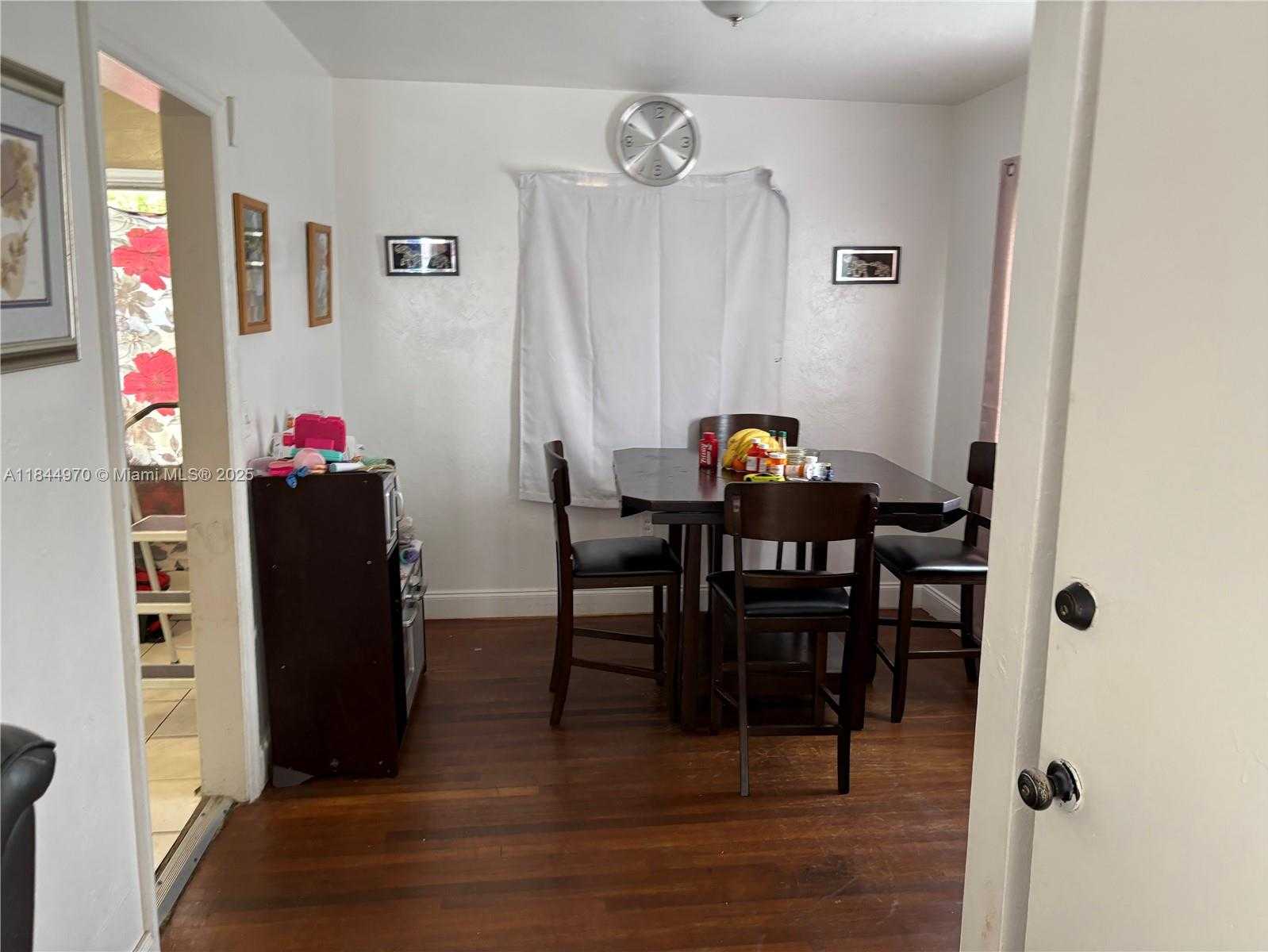 Small Image of 3072 SOUTH WEST 16TH ST, Miami Number 16