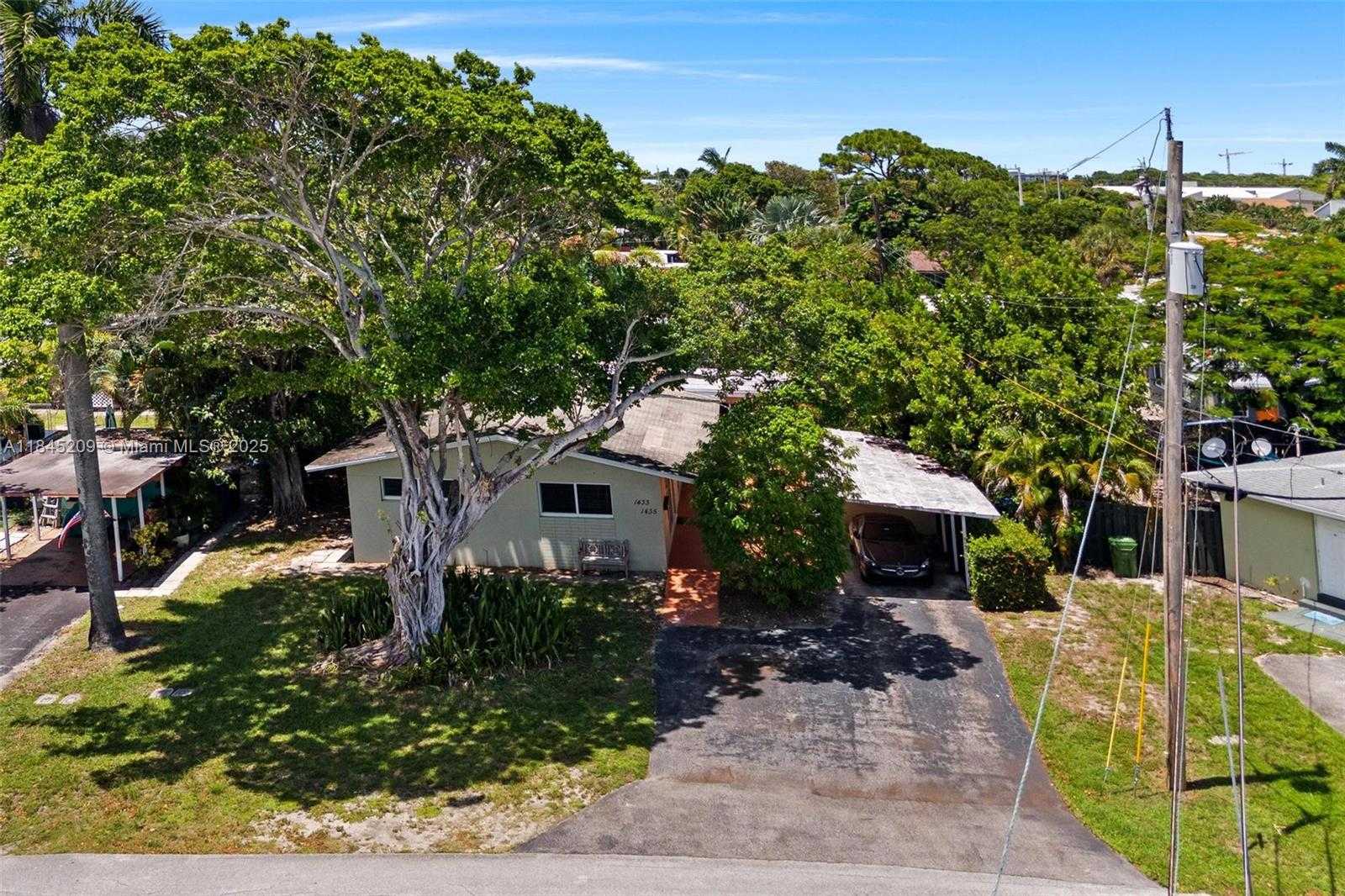 Small Image of 1433 NORTH EAST 22ND ST, Wilton Manors Number 3