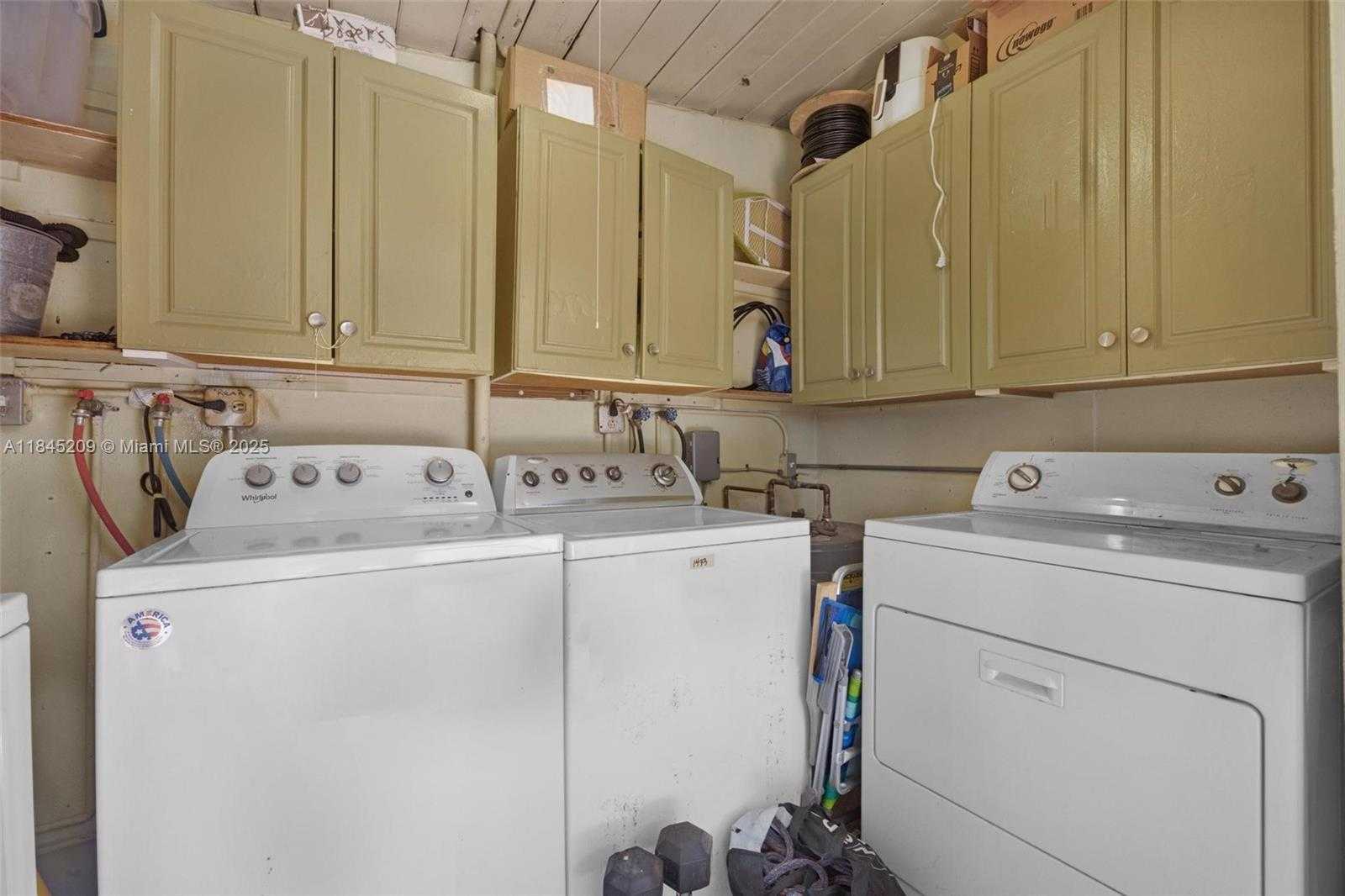 Small Image of 1433 NORTH EAST 22ND ST, Wilton Manors Number 33