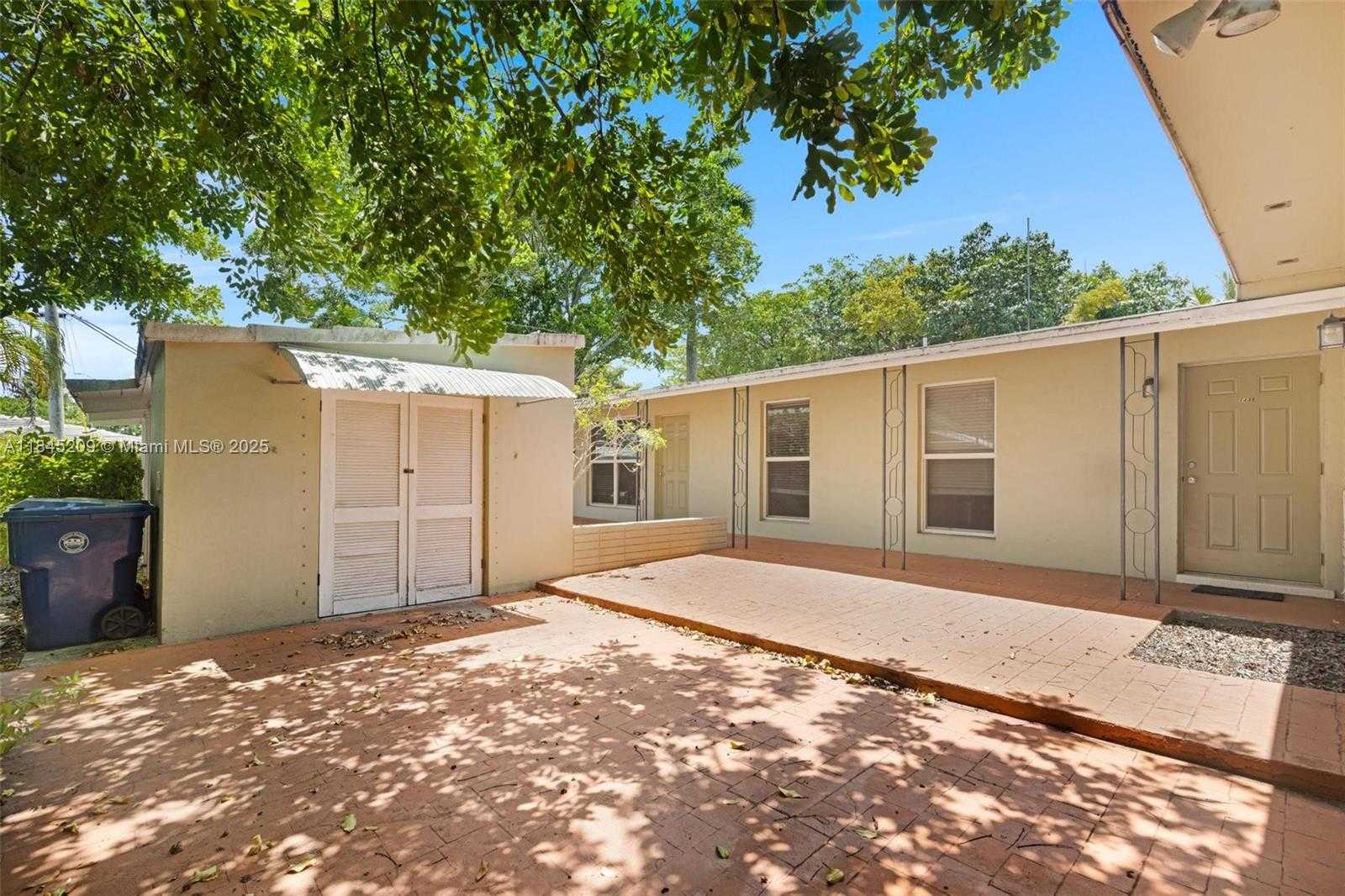 Small Image of 1433 NORTH EAST 22ND ST, Wilton Manors Number 34