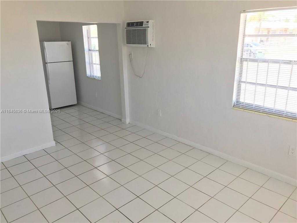 Small Image of 832 NORTH WEST 10TH ST #4, Hallandale Beach Number 12