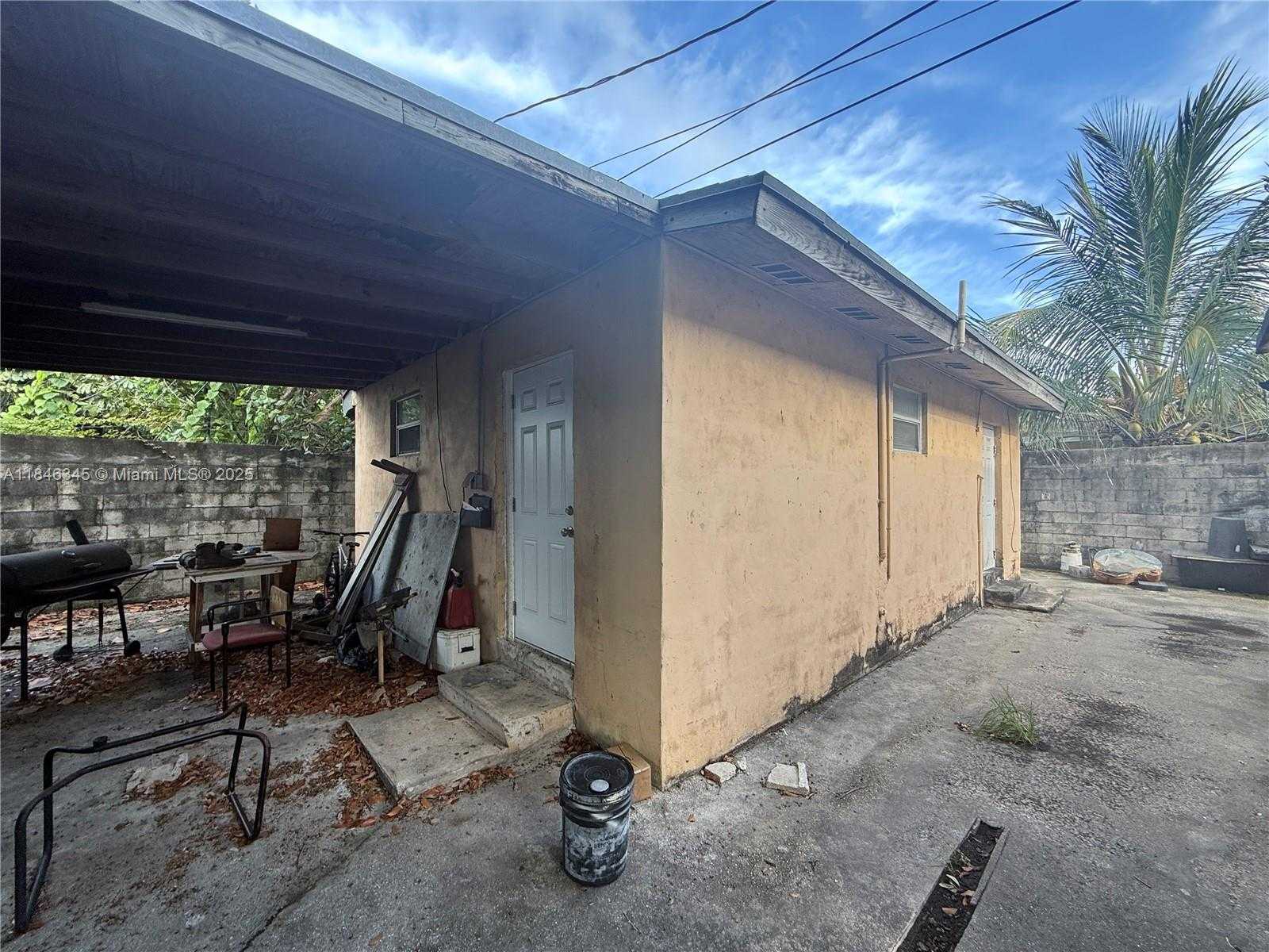 Small Image of 13425 NORTH WEST 31ST AVE, Opa-Locka Number 24