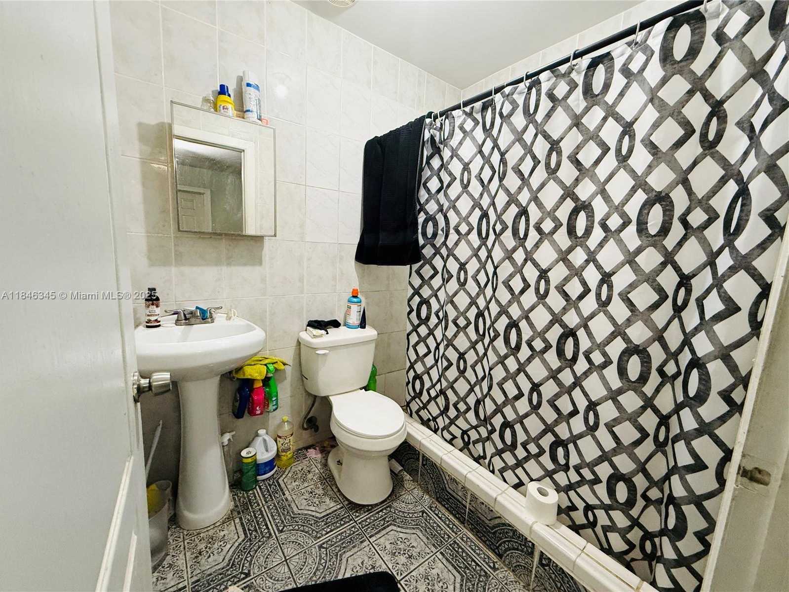 Small Image of 13425 NORTH WEST 31ST AVE, Opa-Locka Number 30